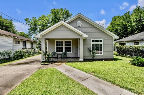 6928 Canal St, Houston, TX, 77011-2634 | Card Image