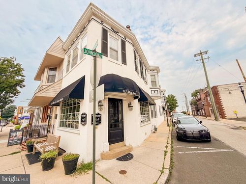 711 West Ave, JENKINTOWN, PA, 19046-2709 | Card Image