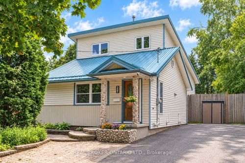35 Perth Rd, Kitchener, ON, N2M3G6 | Card Image
