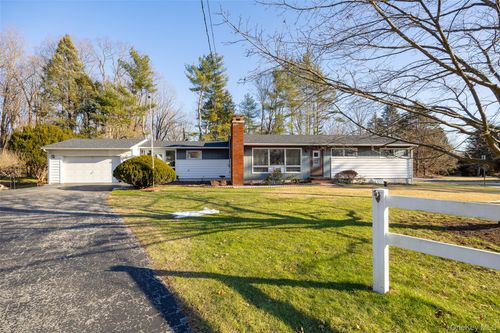 201 Linden Ave, Red Hook, NY, 12571-1030 | Card Image