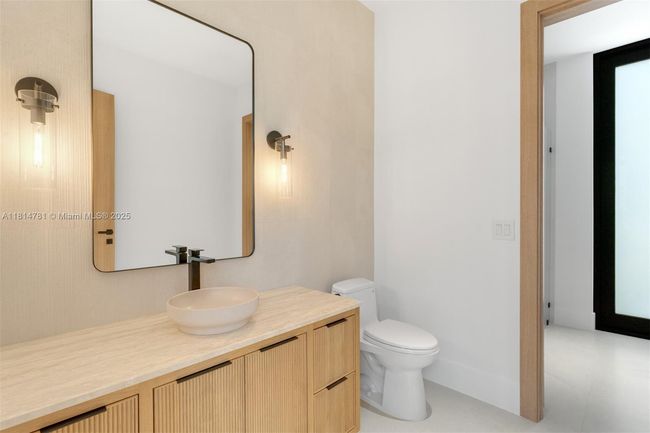 6730 Sw 115 Th St, House other with 8 bedrooms, 10 bathrooms and null parking in Pinecrest FL | Image 9