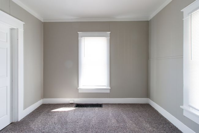 1020 E 10 Th St, House other with 2 bedrooms, 1 bathrooms and null parking in Anderson IN | Image 9