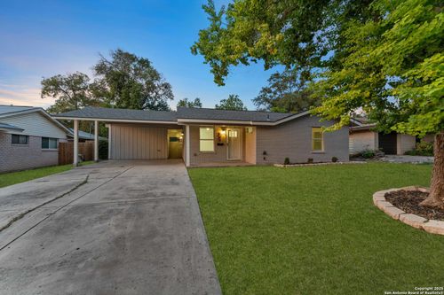 307 Dawnridge Dr, San Antonio, TX, 78213-3107 | Card Image