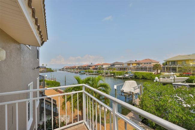 915 Symphony Isles Blvd, House other with 3 bedrooms, 3 bathrooms and null parking in APOLLO BEACH FL | Image 34
