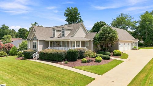 454 Morningmist Dr, Moore, SC, 29369-8963 | Card Image