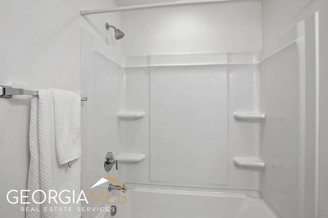 813 Ambient Way Sw, House other with 2 bedrooms, 3 bathrooms and 2 parking in Atlanta GA | Image 24
