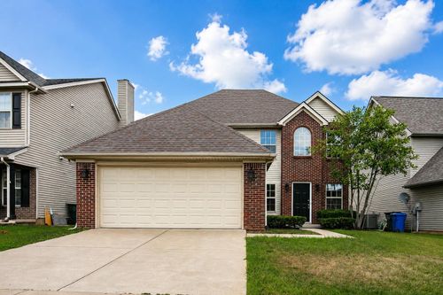 565 Wellington Gardens Dr, Lexington, KY, 40503-3477 | Card Image