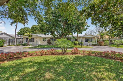3900 Ne 22nd Ave, Lighthouse Point, FL, 33064-7385 | Card Image