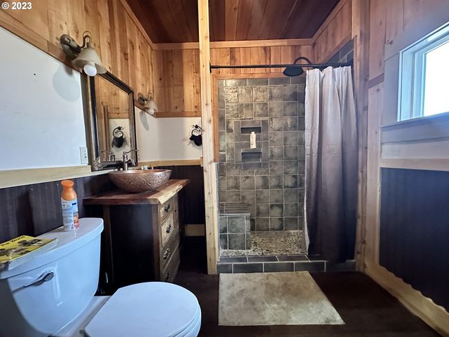 303 Rutledge St, House other with 3 bedrooms, 2 bathrooms and null parking in Fossil OR | Image 12