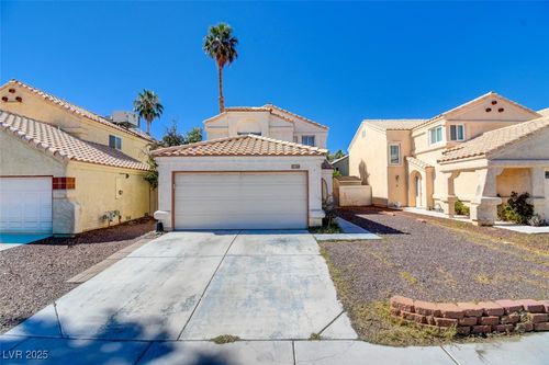 4053 Hazelridge Dr, Las Vegas, NV, 89129-6537 | Card Image