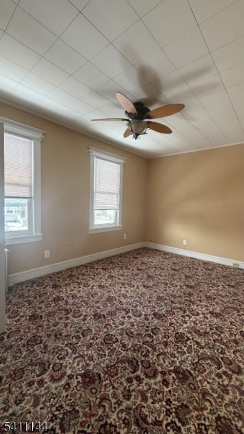 806 Roselle St, Linden, NJ, 07036-2521 | Card Image