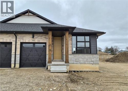 106 Thackeray Way, Harriston, ON, N0G1Z0 | Card Image
