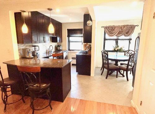 1fl-57 246th Cres, Little Neck, NY, 11362-1917 | Card Image