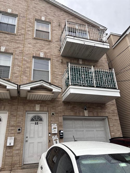 apt-2-68 Pamrapo Ave, Jersey City, NJ, 07305-2360 | Card Image