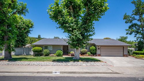 10 Corte Roble, Novato, CA, 94949-5925 | Card Image