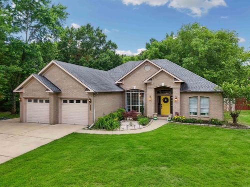 1045 Westfield Dr, Conway, AR, 72034-7561 | Card Image