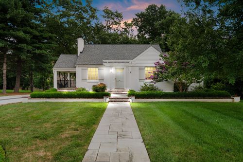 a-541 Skyview Dr, Nashville, TN, 37206-1839 | Card Image