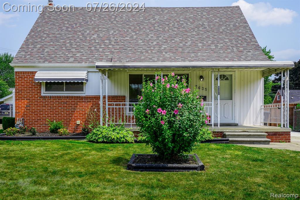 Harding St, Taylor, MI 48180
