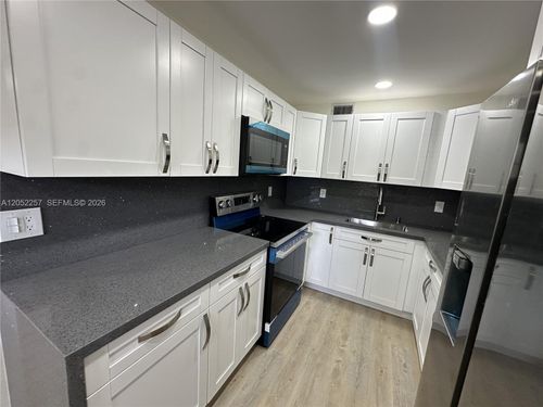 113d-13255 Sw 7th Ct, Pembroke Pines, FL, 33027-6459 | Card Image