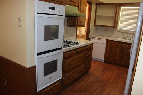 615 Devonshire Dr, Richardson, TX, 75080-6116 | Card Image