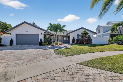 5744 Vista Linda Ln, Boca Raton, FL, 33433-8250 | Card Image
