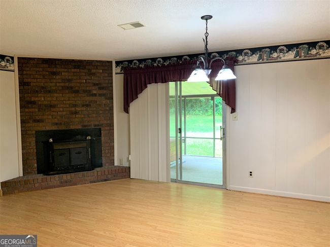 140 Julia Ct, House other with 3 bedrooms, 2 bathrooms and null parking in Toccoa GA | Image 10
