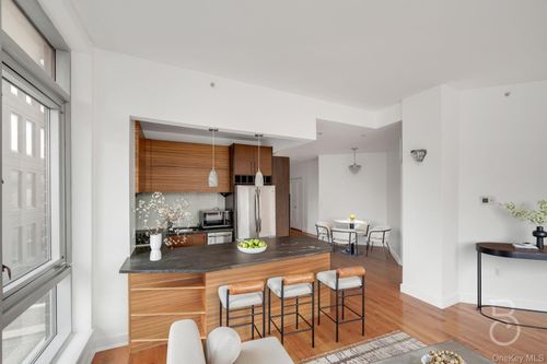 3a-11 31st Ave, Astoria, NY, 11106 | Card Image