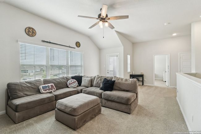402 Devnet Fld, House other with 4 bedrooms, 3 bathrooms and null parking in Cibolo TX | Image 17