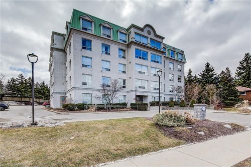 507-405 Erb St W, Waterloo, ON, N2L1W7 | Card Image