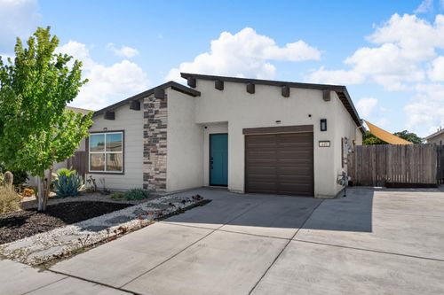 449 Stein Way, Waterford, CA, 95386-9551 | Card Image