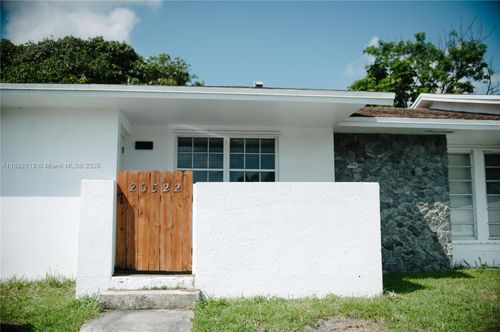 0-20522 Sw 92nd Pl, Cutler Bay, FL, 33189-2438 | Card Image