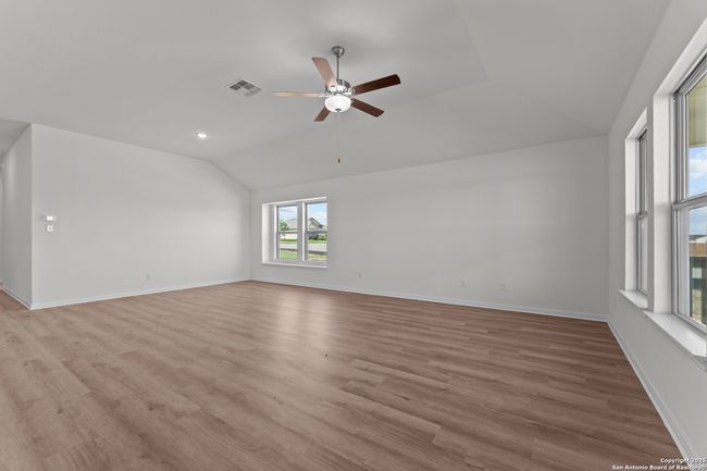 116 Cheyenne Dr, House other with 3 bedrooms, 2 bathrooms and null parking in Floresville TX | Image 7