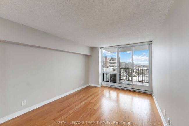 1601 - 1195 Richmond Rd, Condo with 3 bedrooms, 2 bathrooms and null parking in Ottawa ON | Image 16