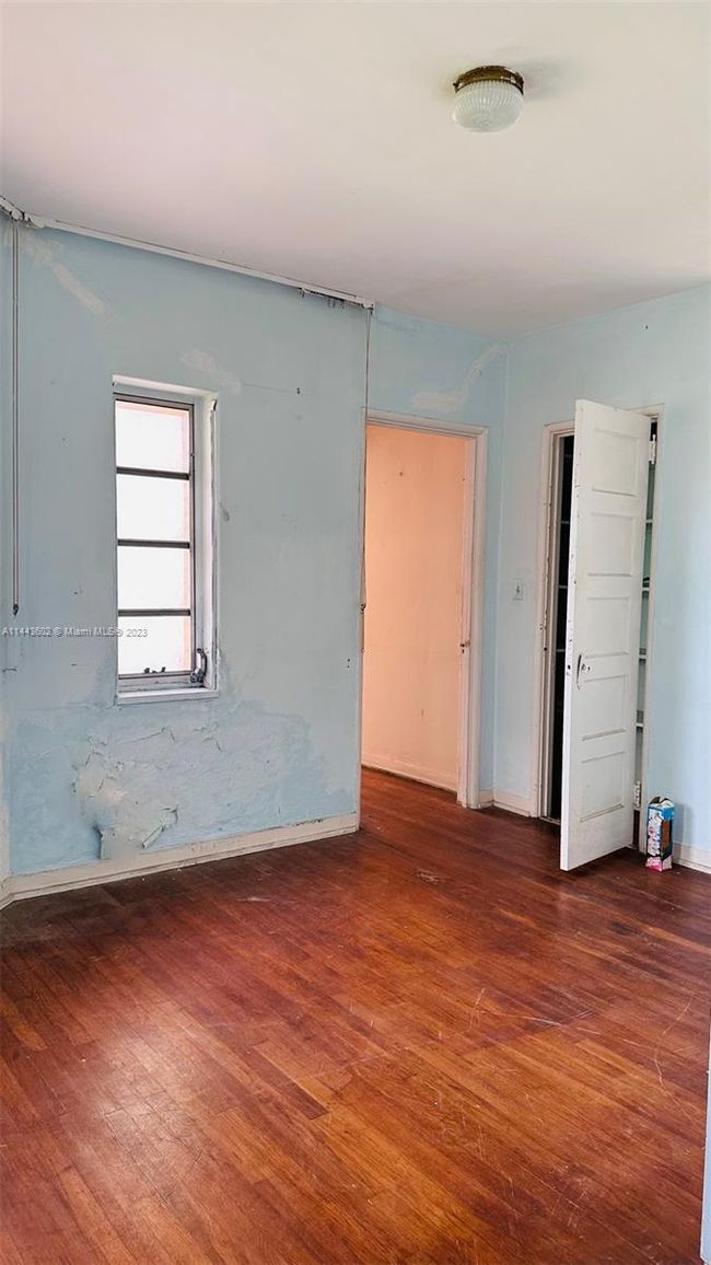 1414 Sw 19 Th Ave, House other with 4 bedrooms, 3 bathrooms and null parking in Miami FL | Image 20