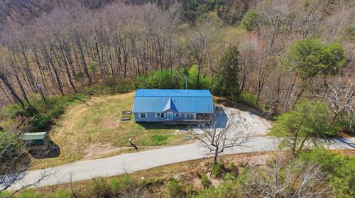 277 Shuler Rd, Clay City, KY, 40312-9720 | Card Image