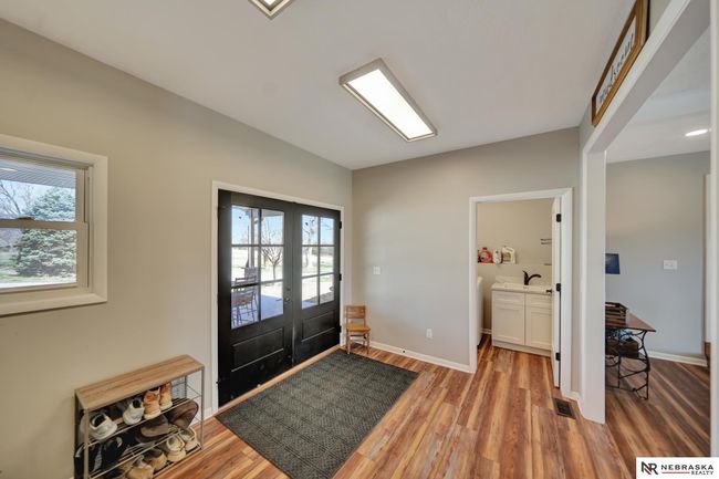 614 S 2 Nd Rd, House other with 3 bedrooms, 2 bathrooms and 2 parking in Bennet NE | Image 5
