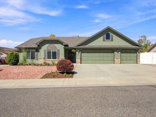 853 Jasper Dr, Fruita, CO, 81521-8313 | Card Image