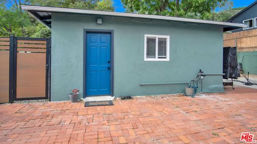 b-1007 Sunmore Ln, Altadena, CA, 91001-3750 | Card Image