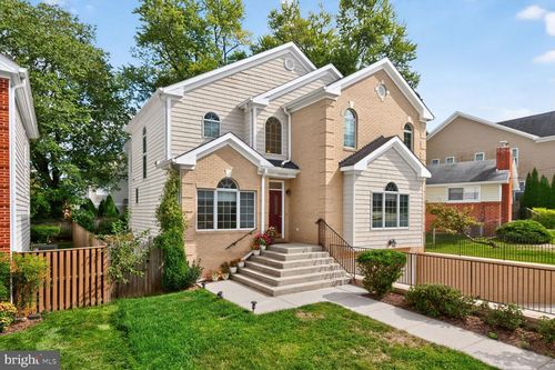 10109 Dickens Ave, BETHESDA, MD, 20814-2109 | Card Image