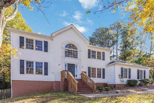 840 Deer Oaks Dr, Lawrenceville, GA, 30044-5928 | Card Image