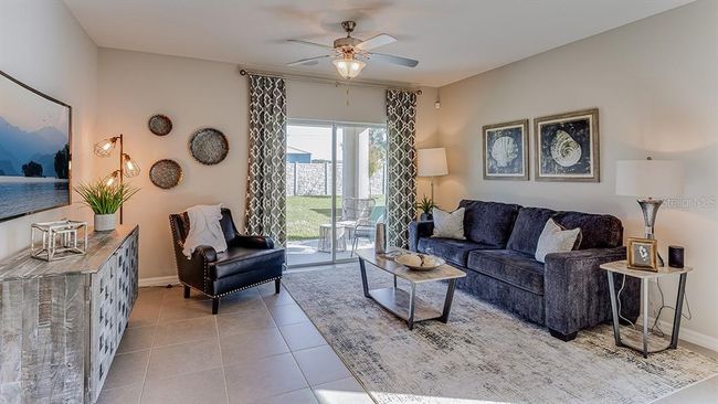 17012 Oval Rum Dr, House other with 5 bedrooms, 3 bathrooms and null parking in WIMAUMA FL | Image 7