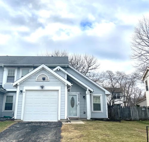 1122 Bradbury Cir, Carol Stream, IL, 60188-3904 | Card Image