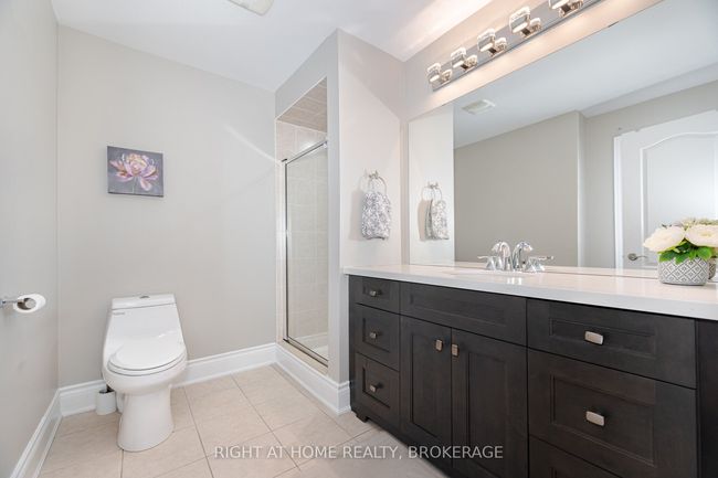 105 Royal Dr West, House other with 6 bedrooms, 5 bathrooms and 4 parking in Brampton ON | Image 26