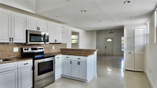 1721 Fletcher St, Hollywood, FL, 33020-6538 | Card Image
