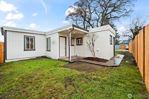 10916 Yakima Avenue S, Tacoma, WA, 98444 | Card Image