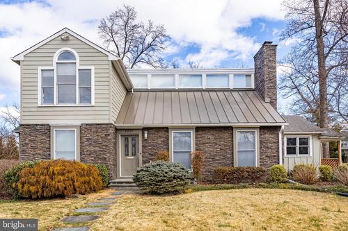 7617 Arnet Ln, BETHESDA, MD, 20817-5501 | Card Image