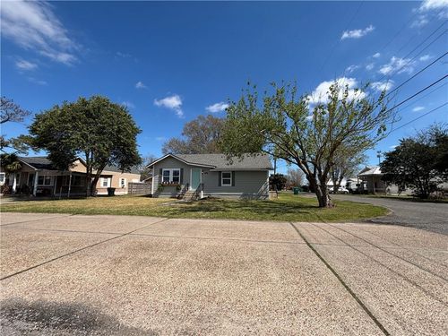 2220 S Central Ave, Lutcher, LA, 70071-5214 | Card Image