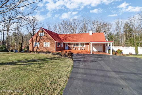 588 & 580 Catoosa Rd, Wartburg, TN, 37887-4032 | Card Image