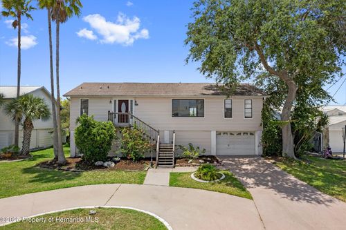 4048 Bluefish Dr, HERNANDO BEACH, FL, 34607-3615 | Card Image
