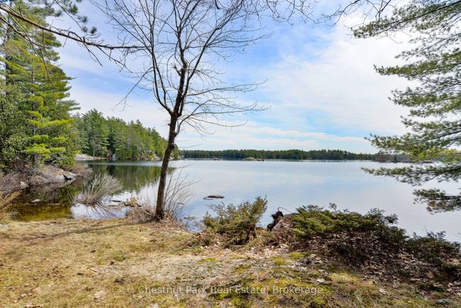 1037 Fire Route 20 G, House other with 4 bedrooms, 3 bathrooms and 5 parking in Gravenhurst ON | Image 32